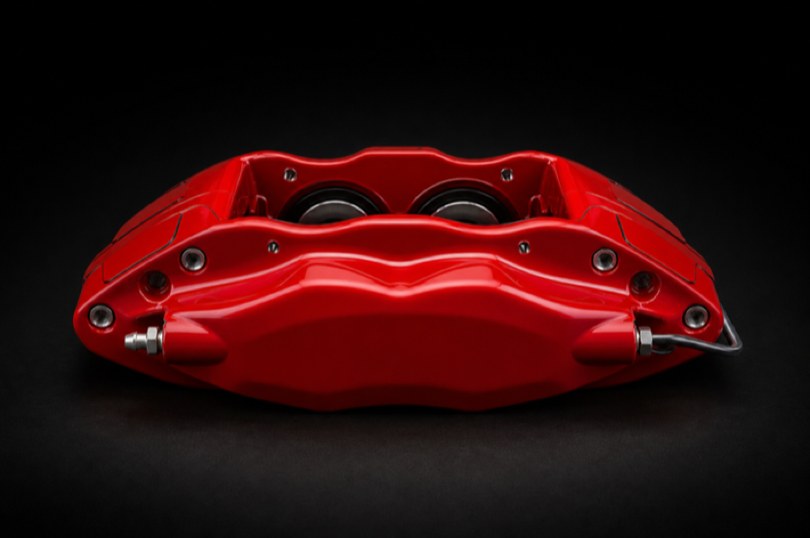 Brembo F50 — внешняя сторона, красный корпус без логотипа